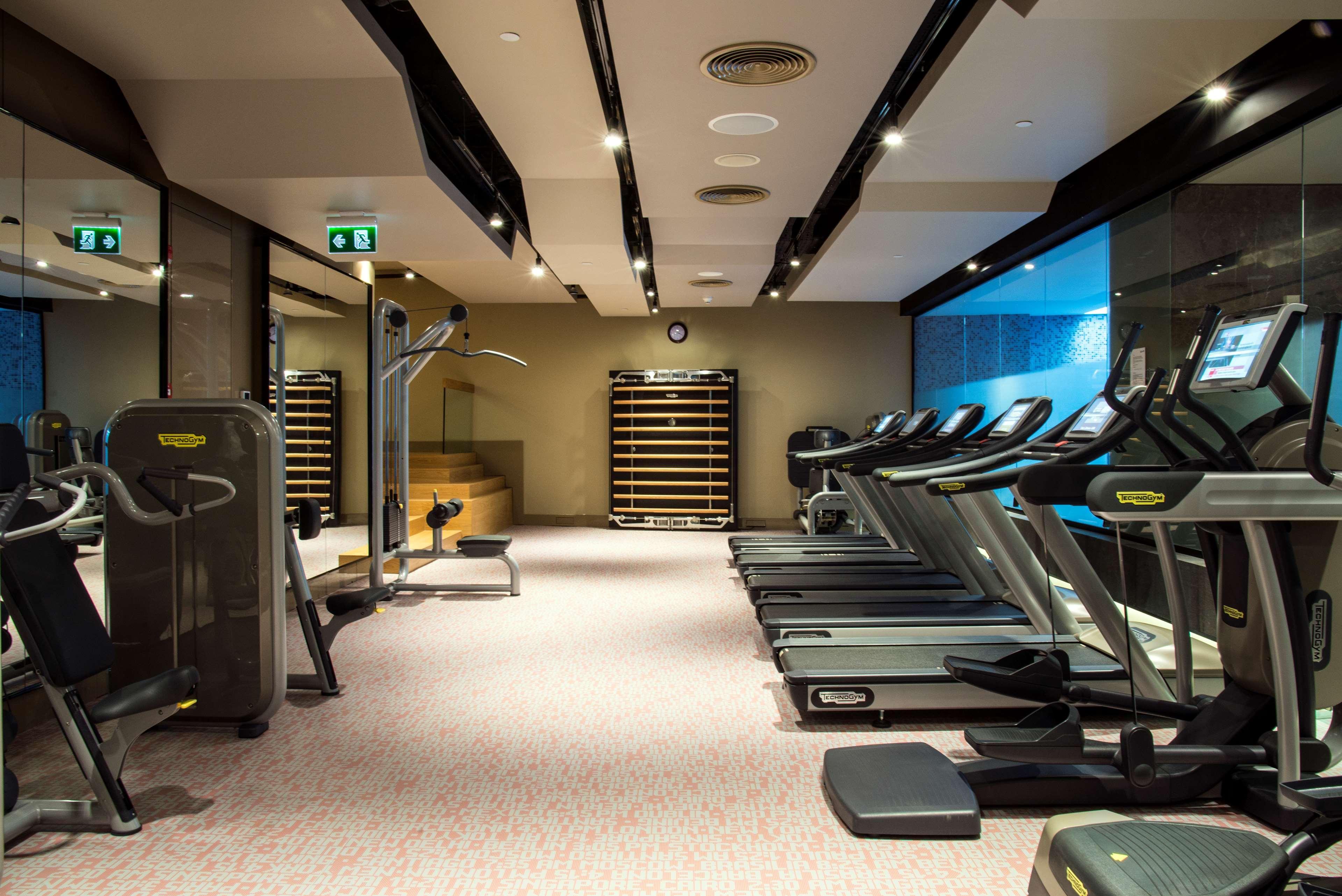 Radisson Blu Hotel Istanbul Asia Exterior photo The gym at the InterContinental London The O2