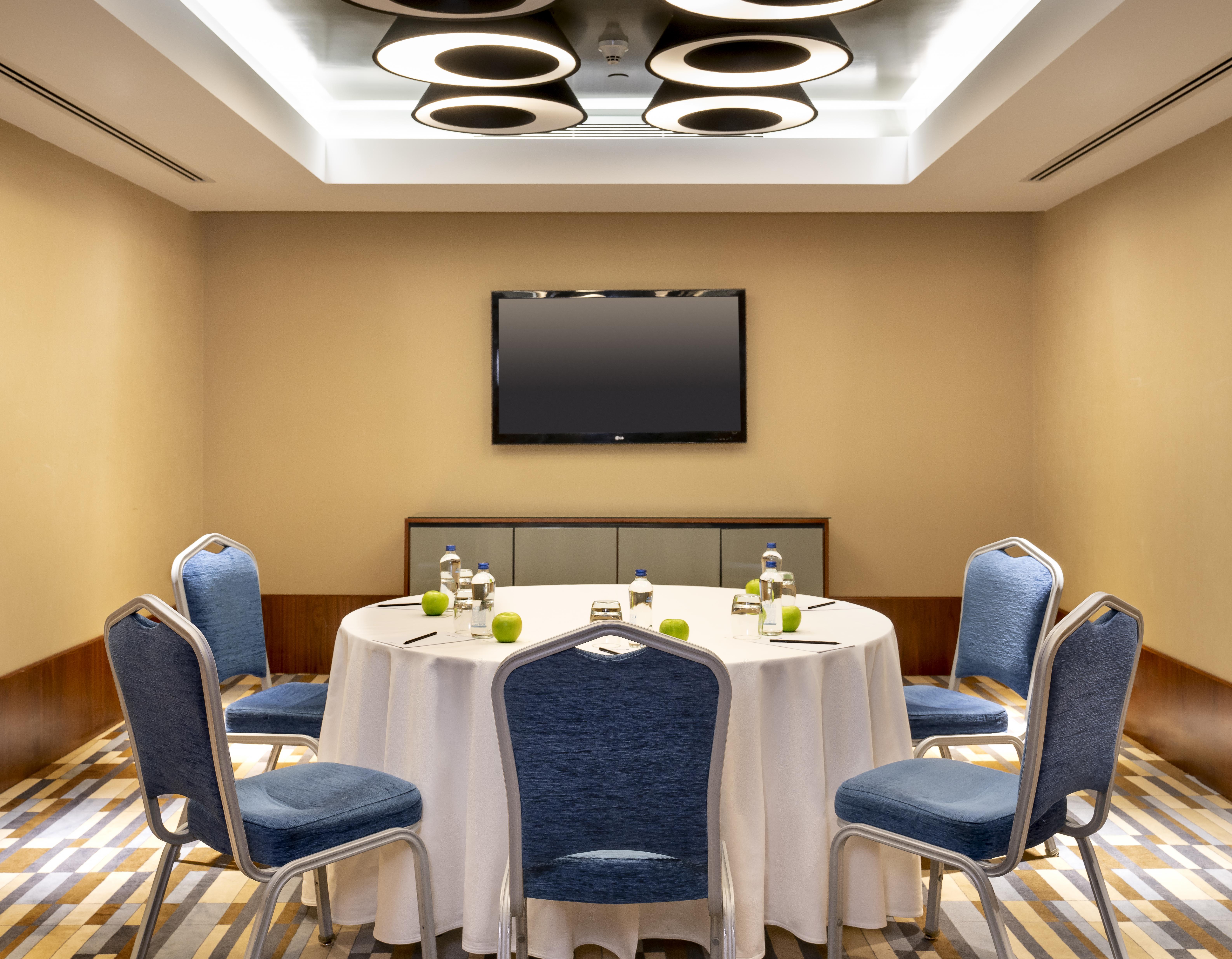 Radisson Blu Hotel Istanbul Asia Exterior photo Meeting room